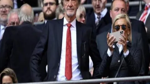 揭秘德甲焦点对决：深度剖析门兴与奥格斯堡之战，独家比分揭晓！